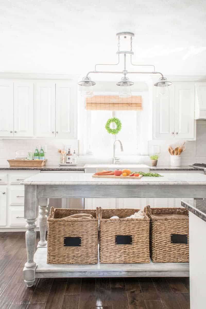 House & Home - Pale Wood Warms Up A Classic Black And White Kitchen