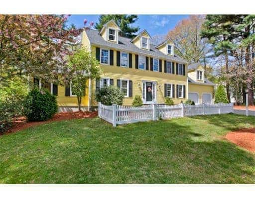See the before photos of a classic New England Colonial with good bones that was built in the 1980s. These photos capture the home just before new owners and a massive renovation.