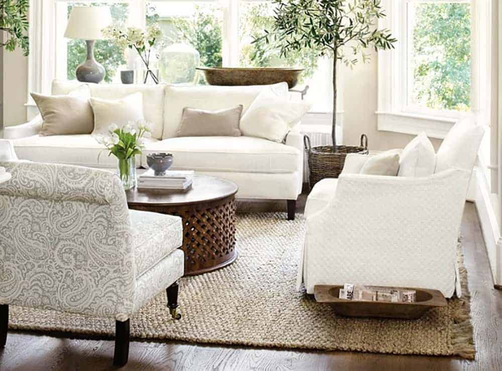 Gather resources for Natural and Neutral Family Room Inspiration and get tips and tricks for moving forward in a tricky space. 