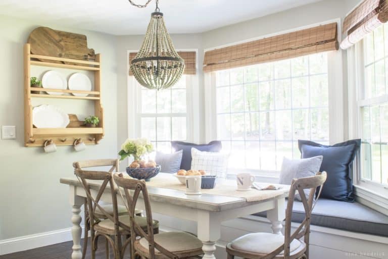 Cottage-Style Breakfast Nook Makeover