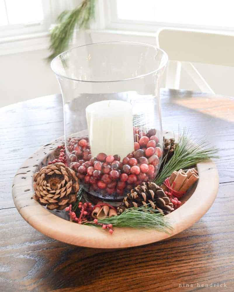 Christmas Home Tour | Rustic and Cozy Christmas Holiday Decor Inspiration from @nina_hendrick