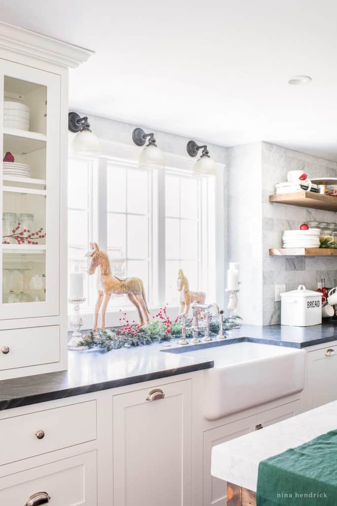 Wooden horses farmhouse kitchen Christmas Decor