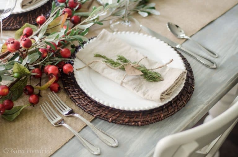 Simple & Classic Thanksgiving Place Setting