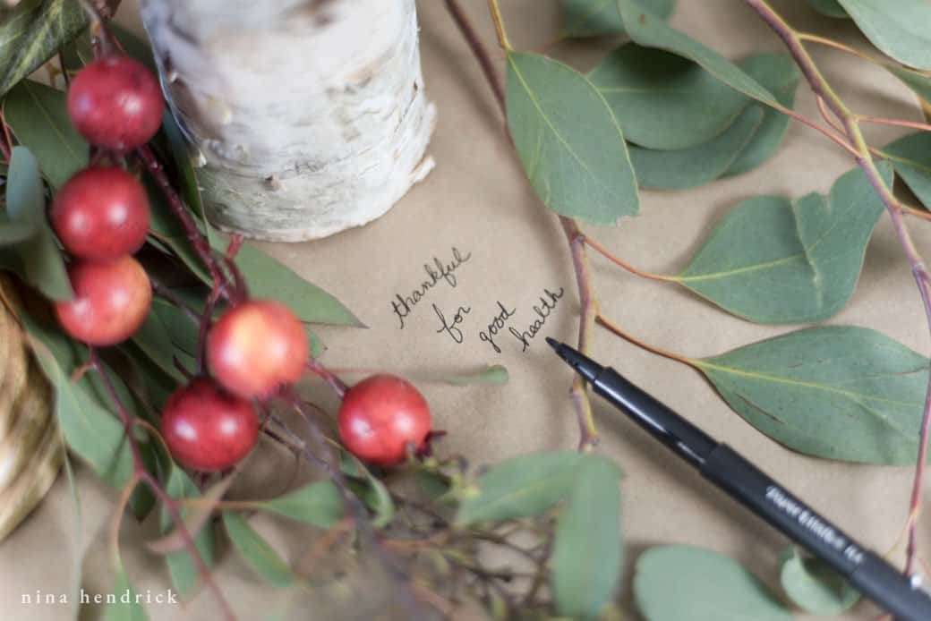 Table runners using kraft paper that your guests can write on