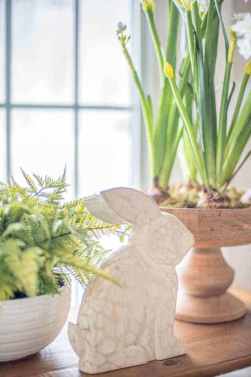 Spring Family Room Decor | Nina Hendrick Design Company