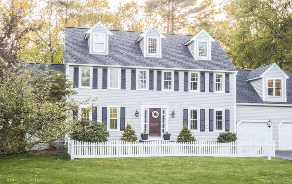 Benjamin Moore Gray Huskie 1473 Painted Colonial Exterior