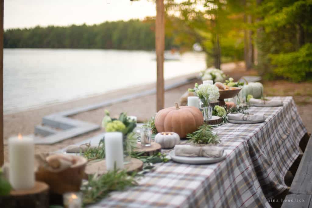 Rustic Lakeside Friendsgiving Tablescape