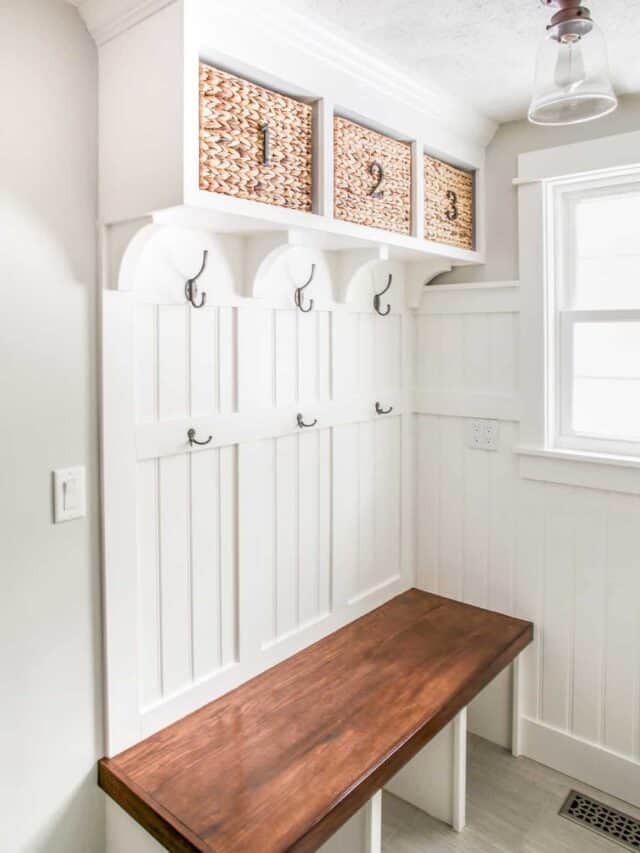 DIY Mudroom Makeover